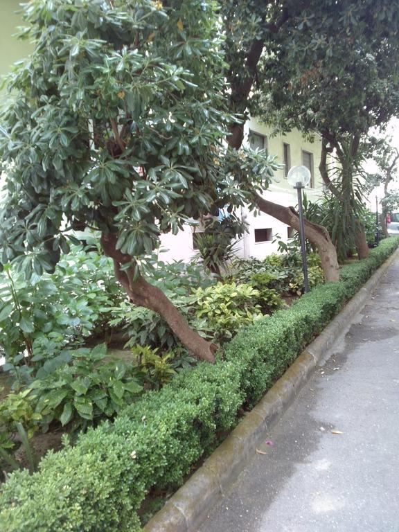 Domus Aurea Bed & Breakfast Naples Exterior photo
